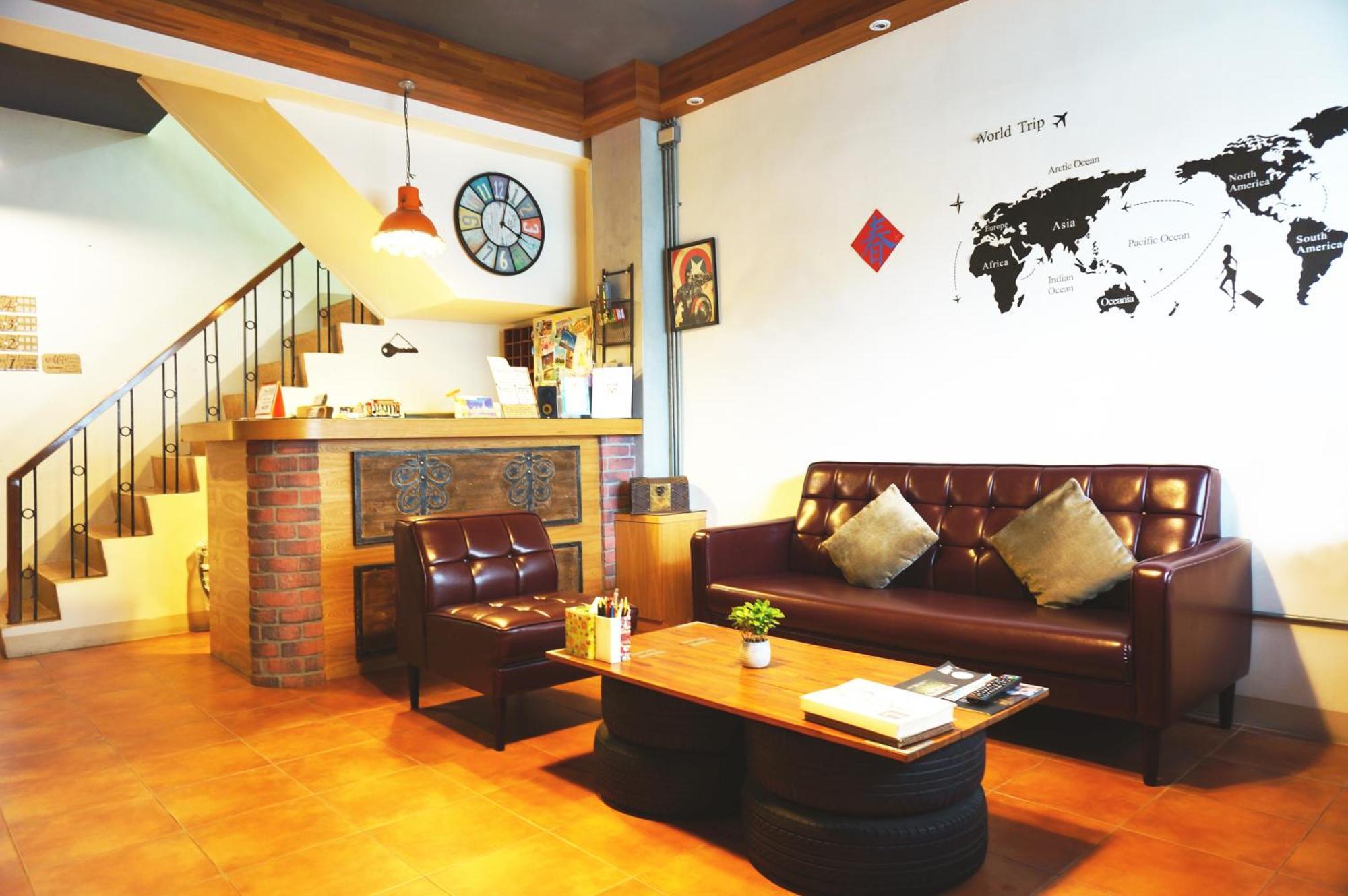 Knock Knock Hostel Гаосюн Экстерьер фото